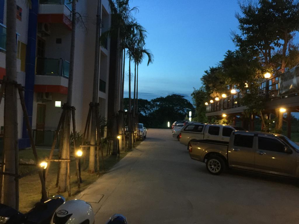 Por-Ho Boutique Hotel Nakhonratchasima Kamer foto