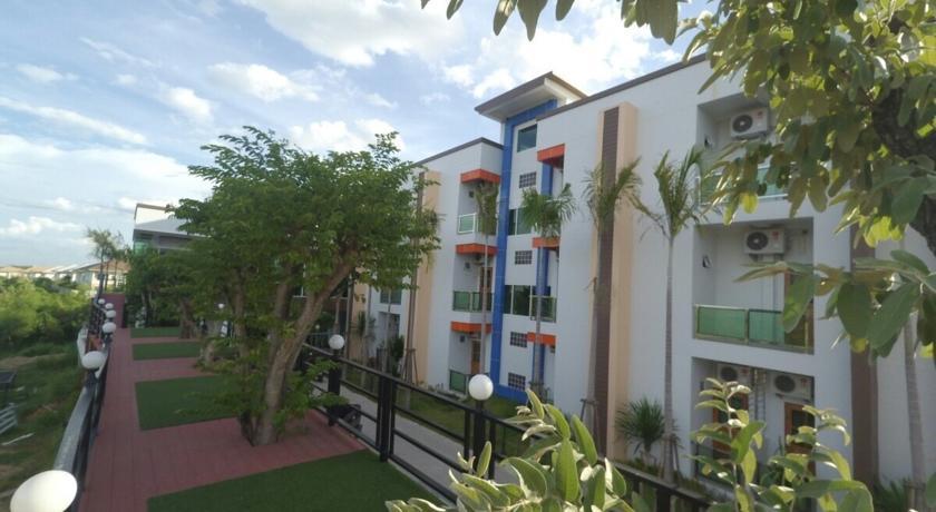 Por-Ho Boutique Hotel Nakhonratchasima Buitenkant foto