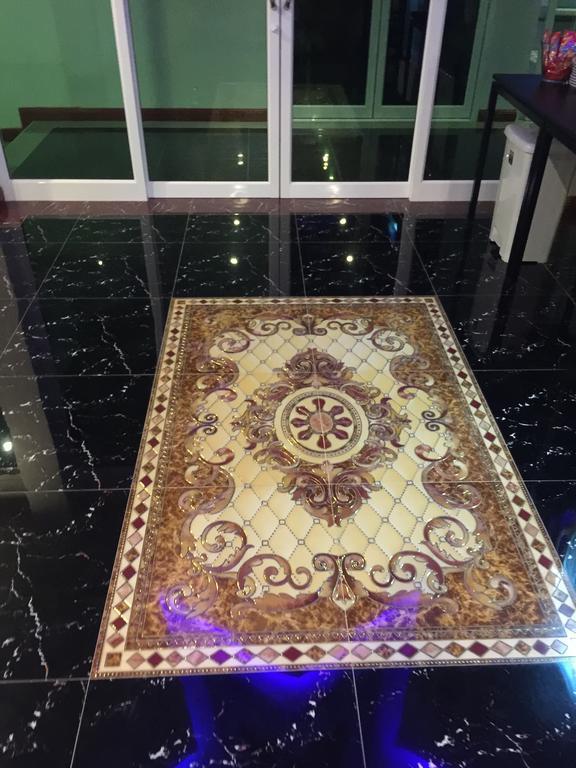 Por-Ho Boutique Hotel Nakhonratchasima Buitenkant foto